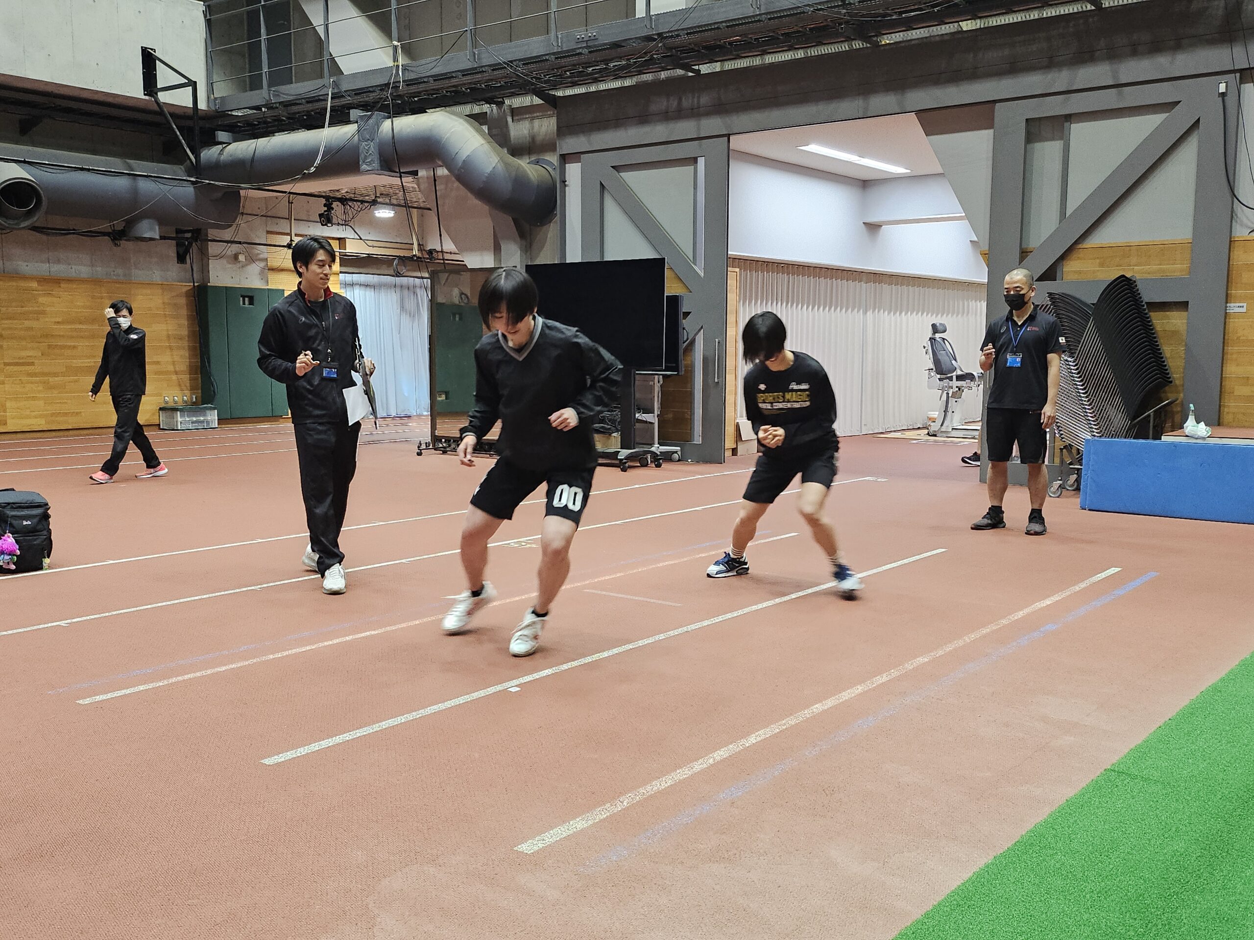 Beach Elite Academy」がパフォーマンス向上に向け、JISSで体力